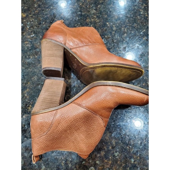 Lucky Brand Women's Ehllen Tan Leather Heeled Ankle Booties Size US 8.5M - Picture 7 of 12